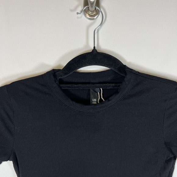 SKIMS Cropped‎ Rib Modal Tee Black Slim Fit Crewneck Lightweight Stretch Sz XS - Picture 2 of 8